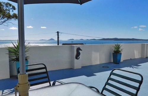Soldiers Point Apartment | The Point, 5, 5-7 Mitchell Street large balcony with great water views