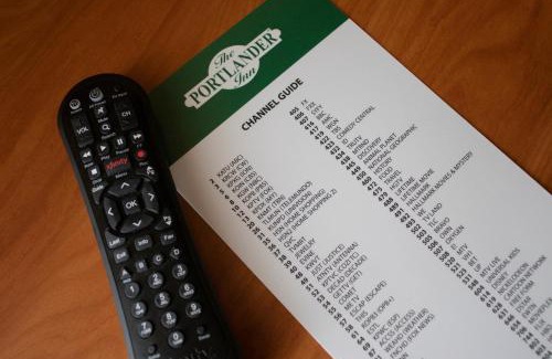 East Columbia Hotel | The Portlander Inn and Marketplace