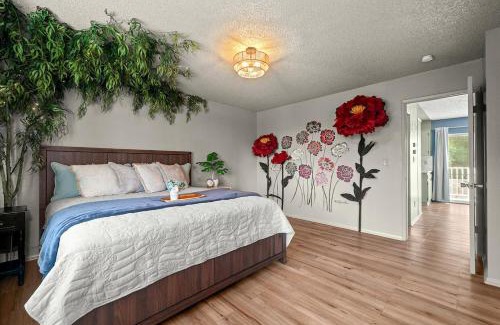 Upland Apartment | The Quirky Bloom-Whimsical Guest house