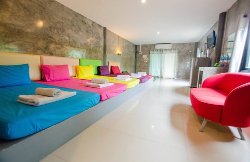 Koh Lan Hotel | The Rest Hotel