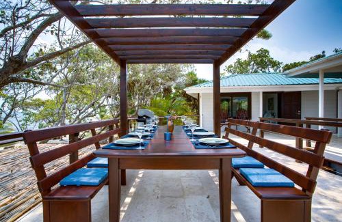 Placencia Villa | The Slow Loris 3 Bedroom Villa