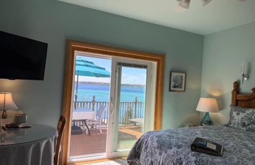Central Lake Hotel | The Torch Lake Bed and Breakfast