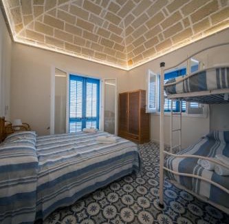 Marettimo House | The twins Rooms in Marettimo 2