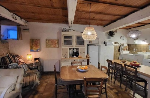 Theus House | The Ubac your home with quiet garden perched in Théus