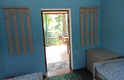 Arslanbob Bed & Breakfast | The Walnut Tree Guest house