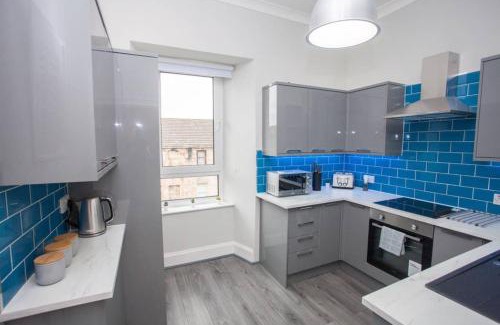 Greenock Apartment | The Warwick Apartment