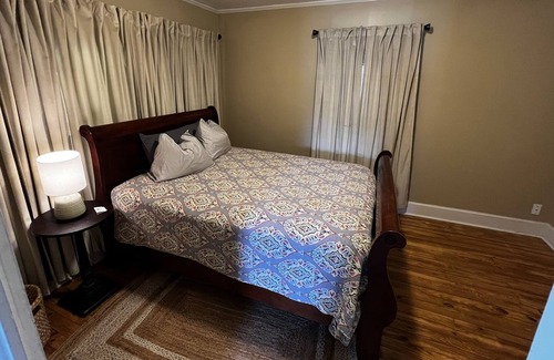 Durants Neck Cottage | The Windmill House Belvidere NC with NEW Starlink Wifi!