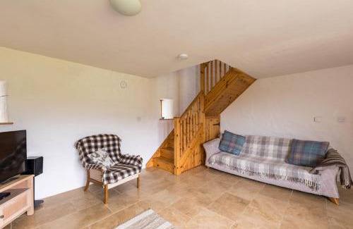 Goodwick House | The Workshop- Eco Cottage by the Coastal Path