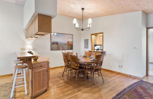 Boone House | The Wydown House