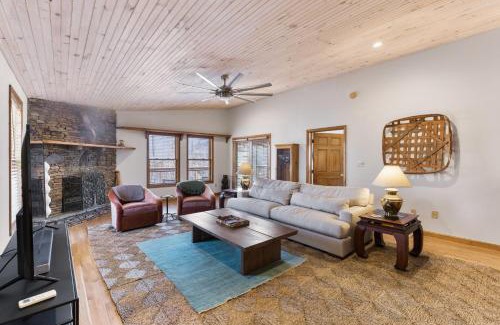 Boone House | The Wydown House