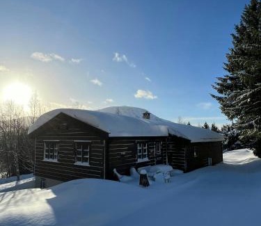 Oppdal House | Timber Cabin By The Ski Slopes In Oppdal