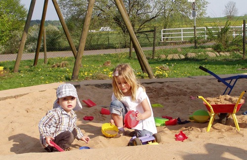 Grebenhain Apartment | Tiny house goat stable, 1 double bed + 1 single bed, max. for 4 persons