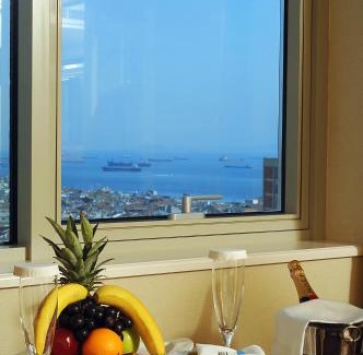 Bakırkoy Hotel | Titanic Port Bakirkoy