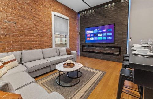 Wholesale District Apartment | Top Floor Loft by Convention Center Smart Home