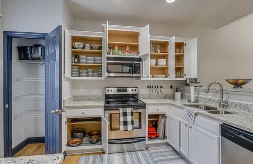 Grovetown House | Totally Renovated-2BR 2BA-14 mi from Masters