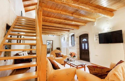 Tzitzifes House | Traditional Stone House Rafael