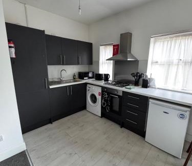 Gravesend Apartment | Tranquil 1BR in Gravesend