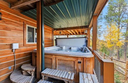 Breckenridge House | Tranquil 4BR on Peak 7 with Hot Tub Dog Friendly