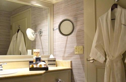 Las Vegas Strip Resort | Treasure Island - TI Las Vegas Hotel & Casino