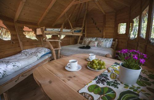 Jinacovice Other | TREE HOUSE U Mravence