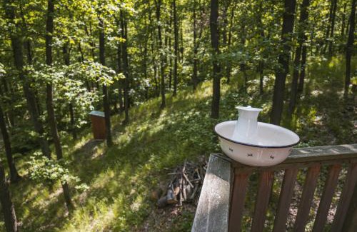 Jinacovice Other | TREE HOUSE U Mravence