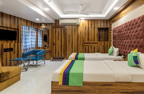 Park Street Hotel | Treebo Orion Crystal