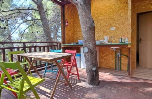 Razanac RV Rental | Treehouse in Ljubac