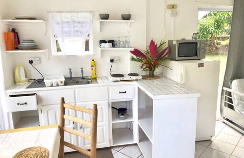 Soufriere Apartment | Tropical Dream Diamondview (Avocado)