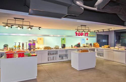 Vi Thanh Hotel | Tru by Hilton Hau Giang City Centre