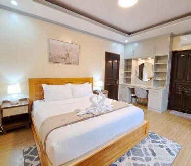 Llorente House | Tungkip House Bed and Breakfast