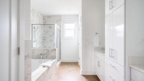 Buena Vista Apartment | Twain by AvantStay Colorful 4BR Condo in Heart of Nashville
