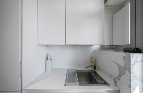 Xujiahui Bed & Breakfast | Tyms 2BR 1BA Apt Xujiahui Metro