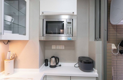 Xujiahui Bed & Breakfast | Tyms Modern 1BR 1BA Suite Xujiahui Metro