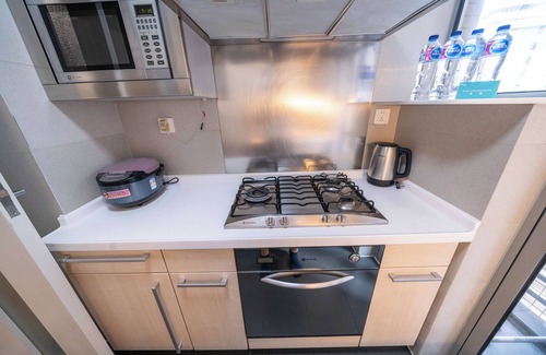 Xujiahui Bed & Breakfast | Tyms Premium 2BR 1BA Residence Yongxin