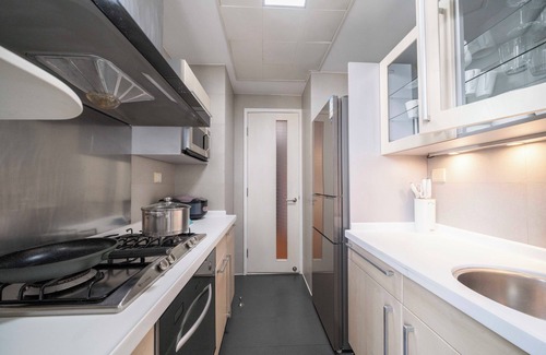 Xujiahui Bed & Breakfast | Tyms Spacious 2BR 1BA Apt Xuhui Metro