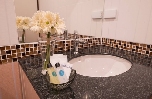 Warin Chamrap Hotel | U Duay Gan Garden Home