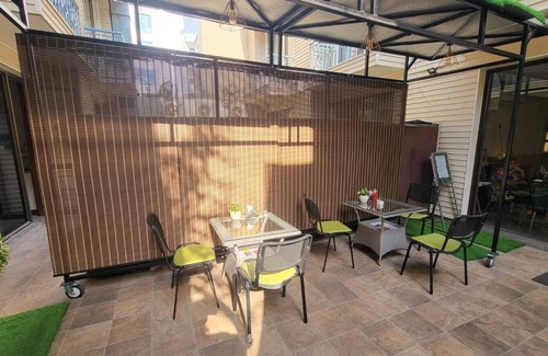 Connaught Place Apartment | UDS Villa - Next to VFS, Walking to Connaught Place