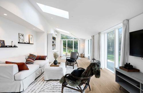 Vejby House | Unique New Beach-House I Seaview And Space