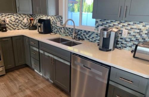 Spokane Valley House | Updated Spacious Home & Hot Tub