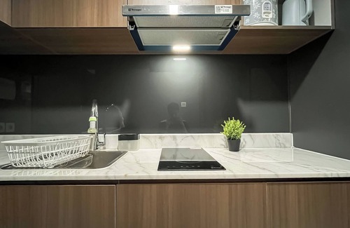 Pinang Apartment | Urban Industrial Touch 1Br Apartment At The Smith Alam Sutera