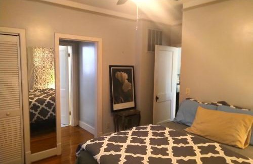 Jonesboro Apartment | Urban Retreat on Flint