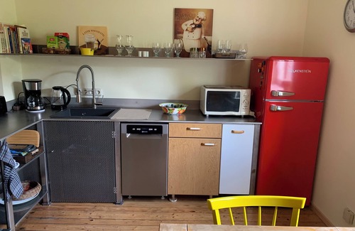 Veitshoechheim Apartment | Vacation apartment on the Main, (65 m²) with balcony and garden