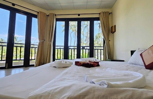 East Ham Tien Beach Resort | Venus Resort Mũi Né