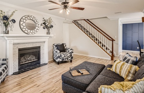 Palmer Lake House | Victorian Oasis In Heart of Palmer Lake