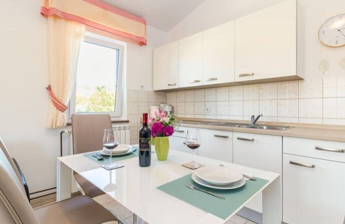 Nova Vas Apartment | Viktorija (PRC405) by Interhome