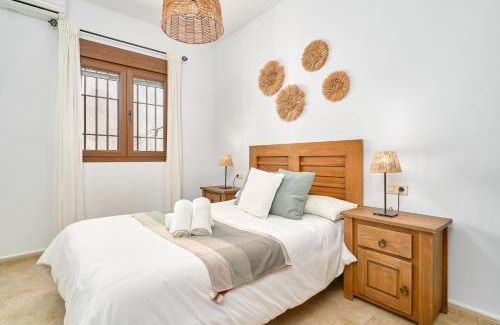 Sayalonga Villa | Villa Alejandro En Sayalonga