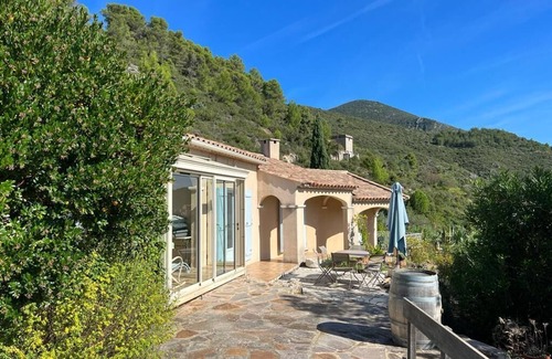 Roquebrun Villa | Villa Altéa: Charmante Villa Avec vue Panoramique - Roquebrun