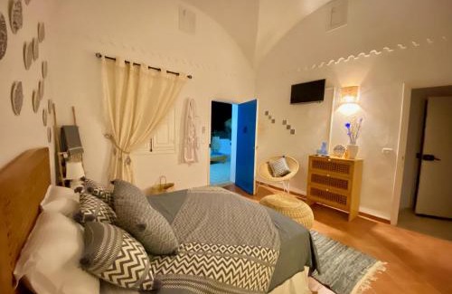 Aghir Bed & Breakfast | Villa Calma - Vue Mer