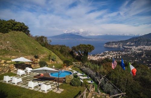 Sant'Agata sui Due Golfi Villa | Villa dei Golfi