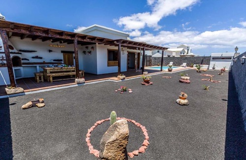 Montana Roja Villa | Villa el Faro